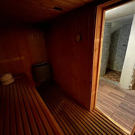 Dolce Casa Pool And Sauna *
